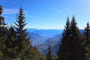Panorama da San Vigilio: Val D'Adige