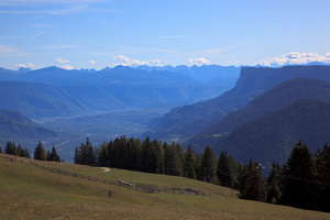Panorama da San Vigilio: Val D'Adige
