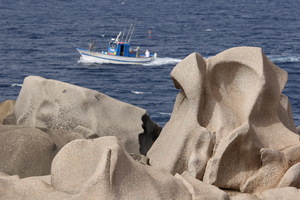Capo Testa: Rocks & Boats